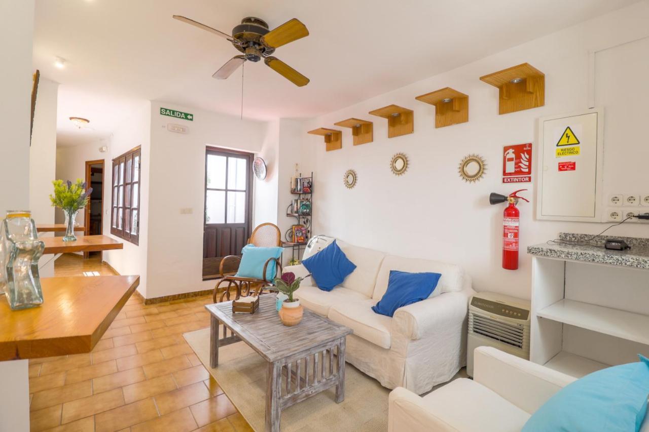 Pension Sevillano Nerja Buitenkant foto