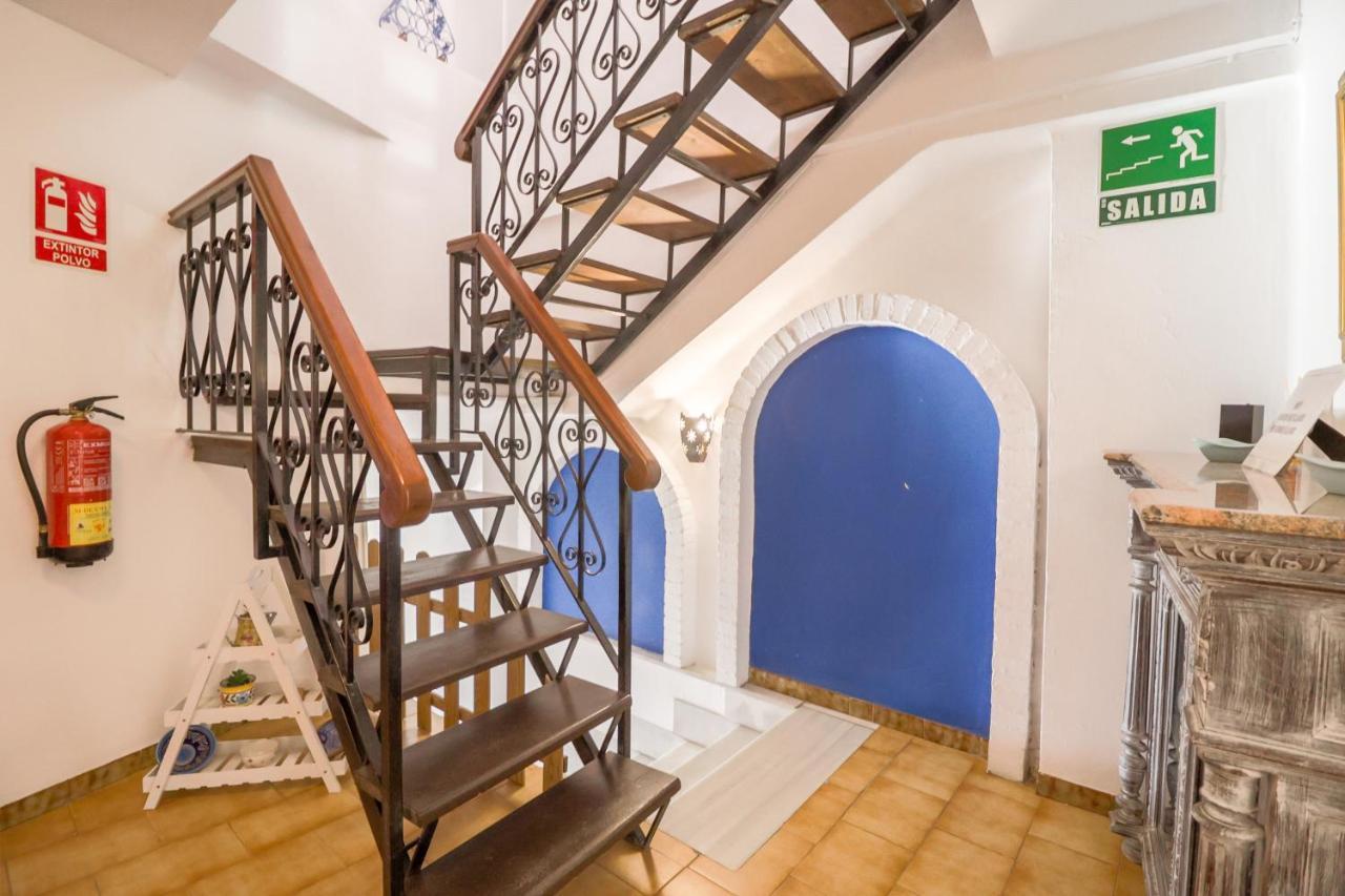 Pension Sevillano Nerja Buitenkant foto